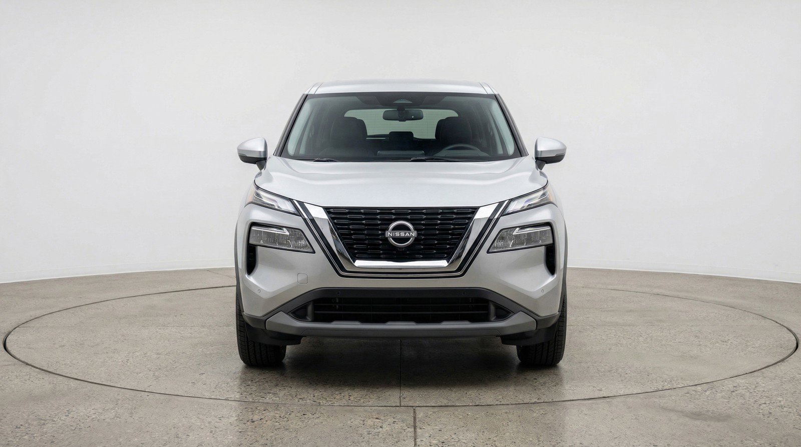 Used 2025 Nissan Rogue SV AWD/4WD image 2