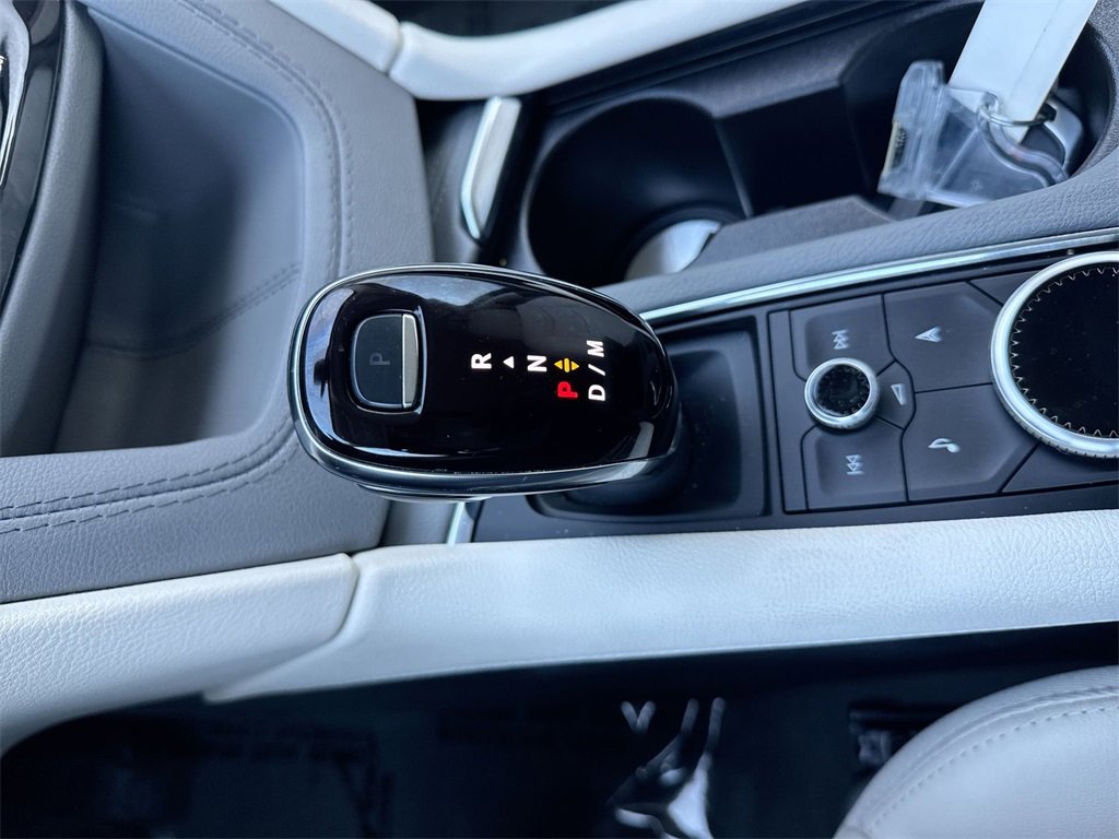 Used 2024 Cadillac XT5 Premium Luxury image 23