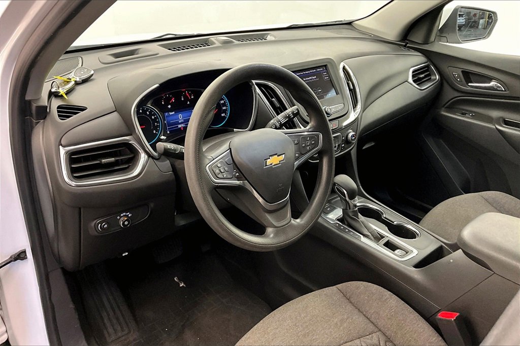 Used 2023 Chevrolet Equinox LT w/ LPO, Floor Liner Package image 13