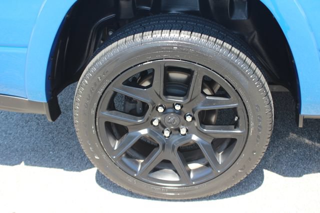 Used 2025 RAM 1500 Laramie w/ Night Edition AWD/4WD image 36