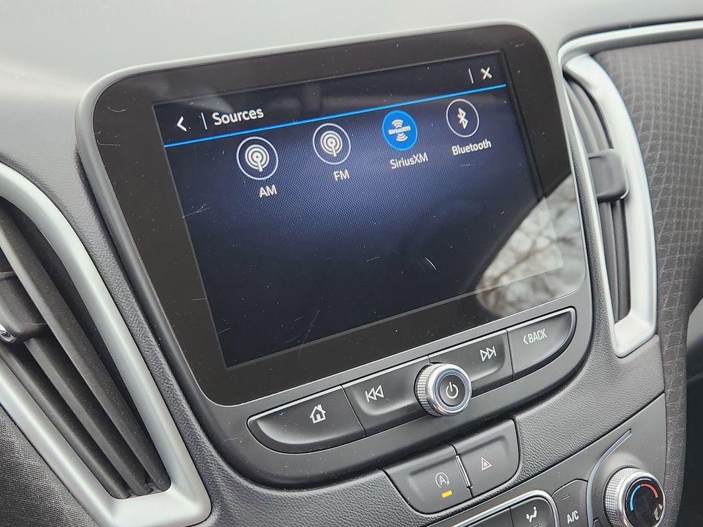 Used 2024 Chevrolet Malibu LT image 7