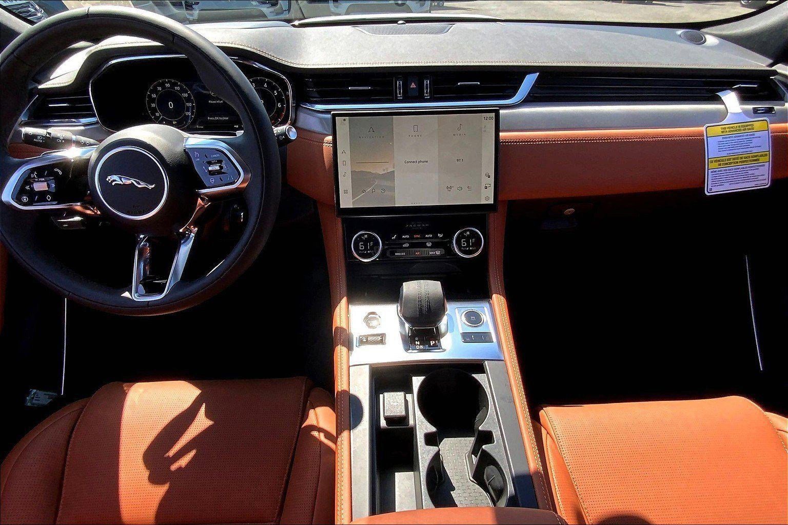 New 2026 Jaguar F-PACE R-Dynamic S AWD/4WD image 5