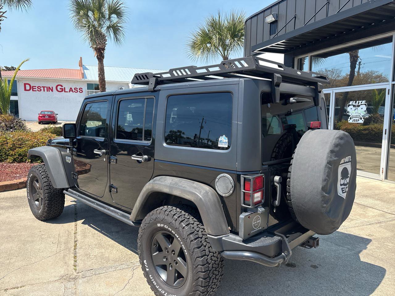 Used 2012 Jeep Wrangler Unlimited Rubicon image 7