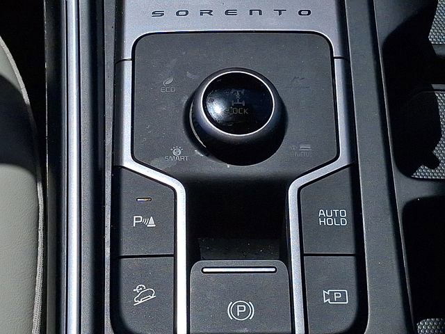 Used 2023 Kia Sorento EX AWD/4WD image 23