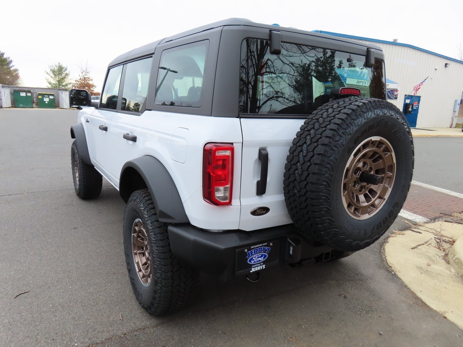 New 2025 Ford Bronco 4-Door image 6