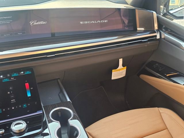 New 2026 Cadillac Escalade ESV Luxury image 20