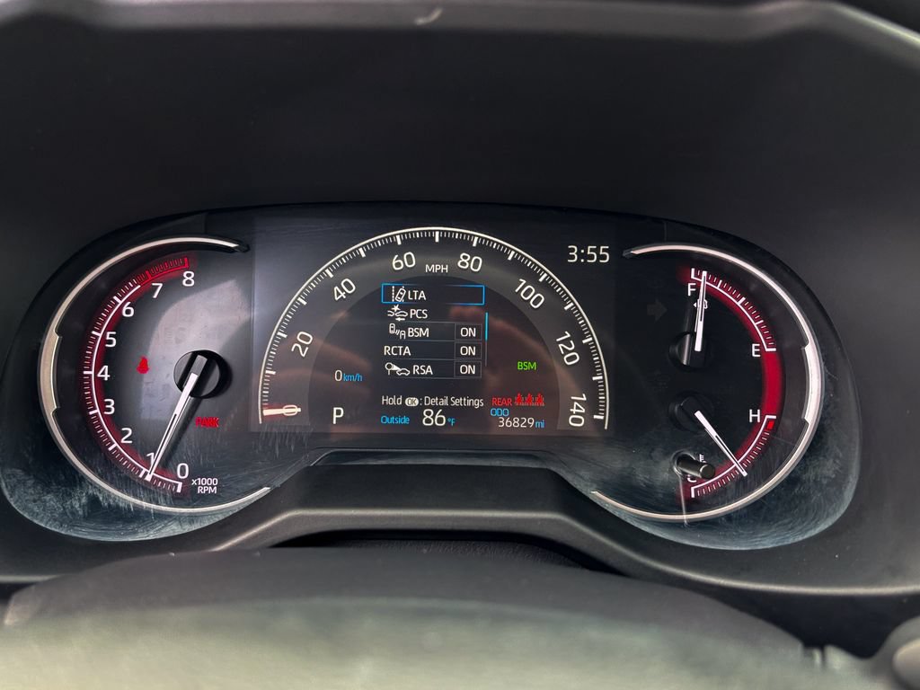Used 2025 Toyota RAV4 XLE w/ Weather Package AWD/4WD image 32