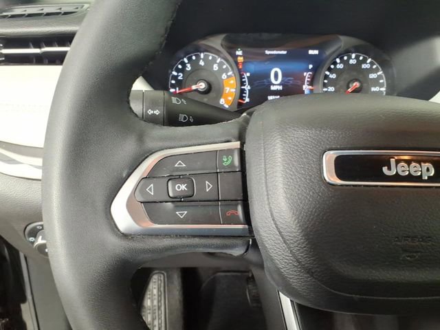 Used 2023 Jeep Compass Limited image 15