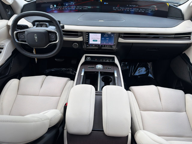 New 2027 Lincoln Navigator L Reserve AWD/4WD image 25