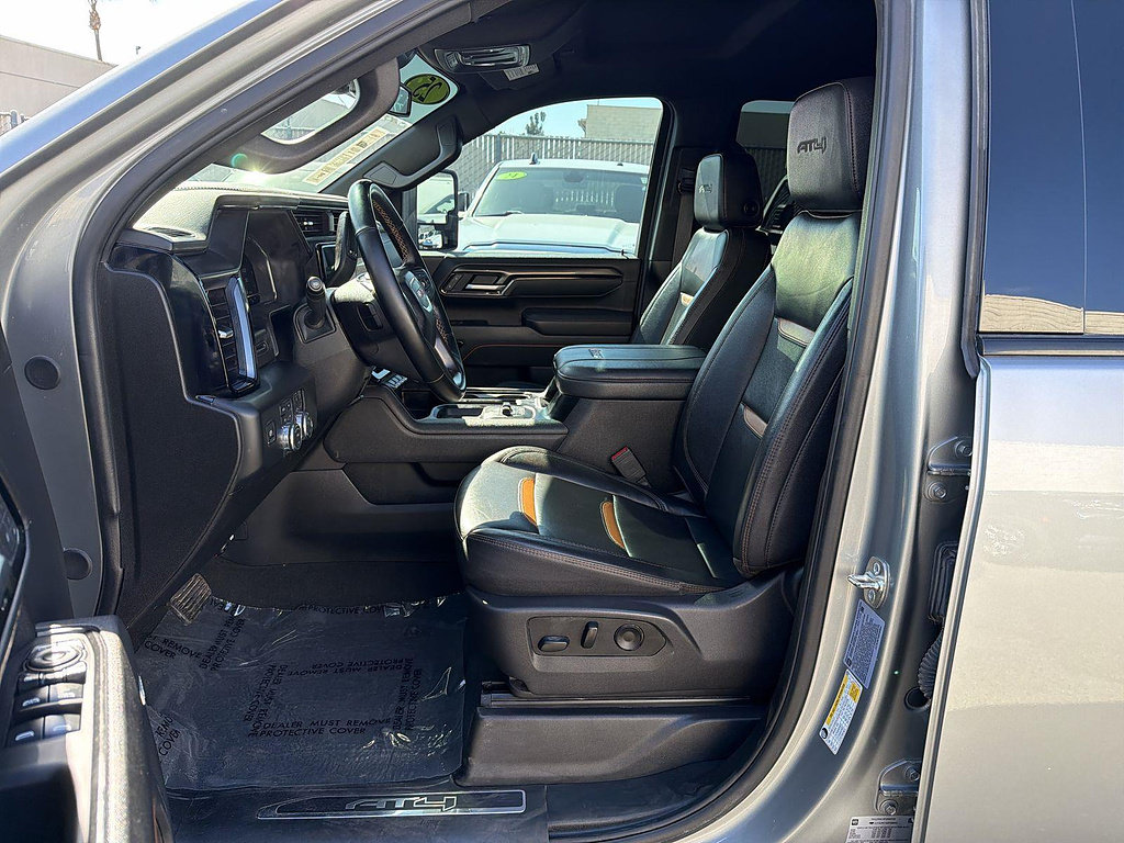 Used 2025 GMC Sierra 2500 AT4 AWD/4WD image 18