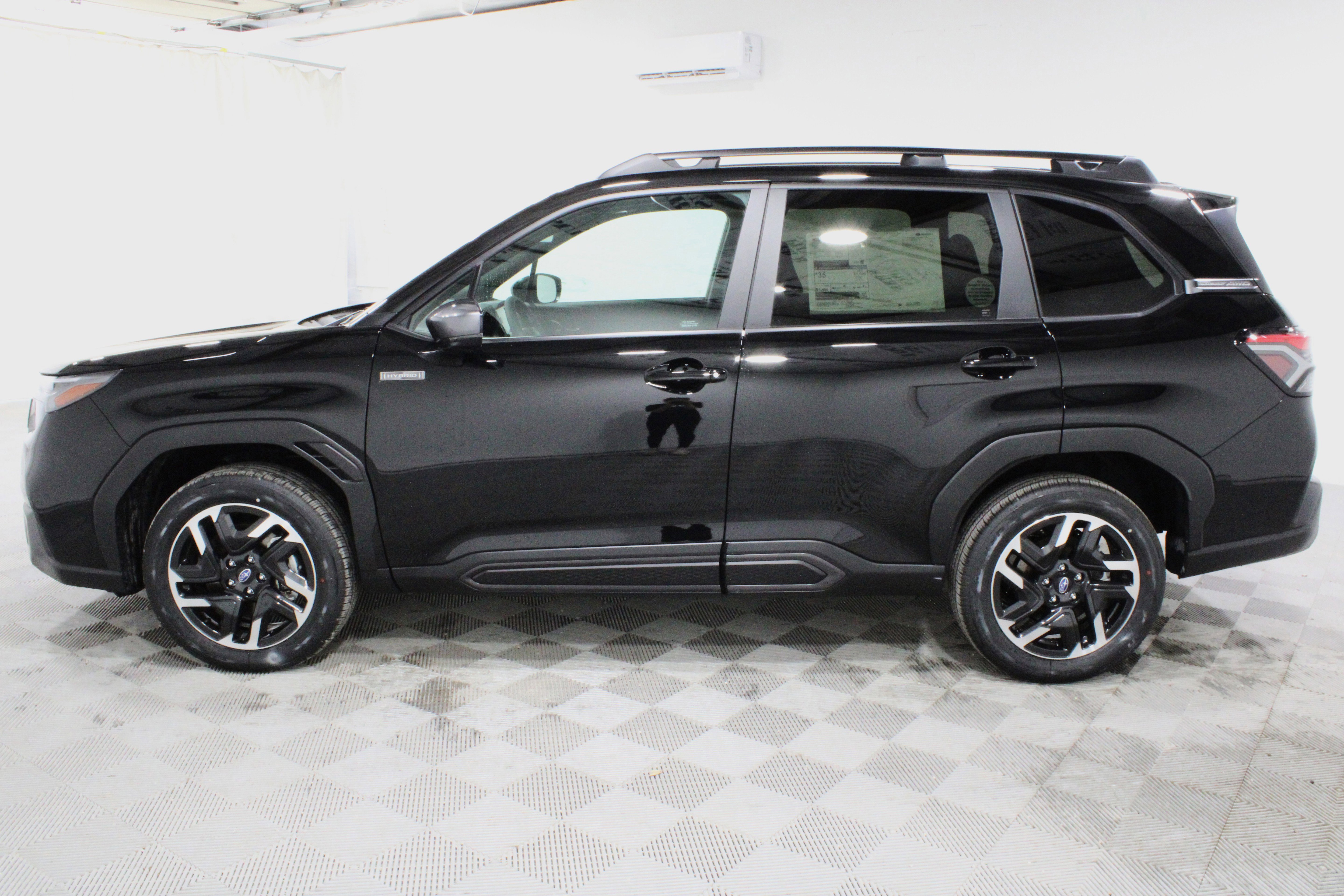 New 2026 Subaru Forester Premium AWD/4WD image 31