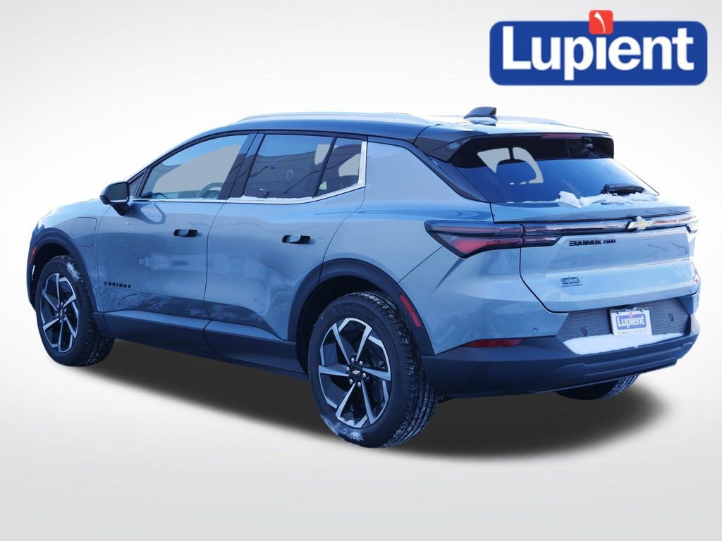 New 2026 Chevrolet Equinox EV LT image 8