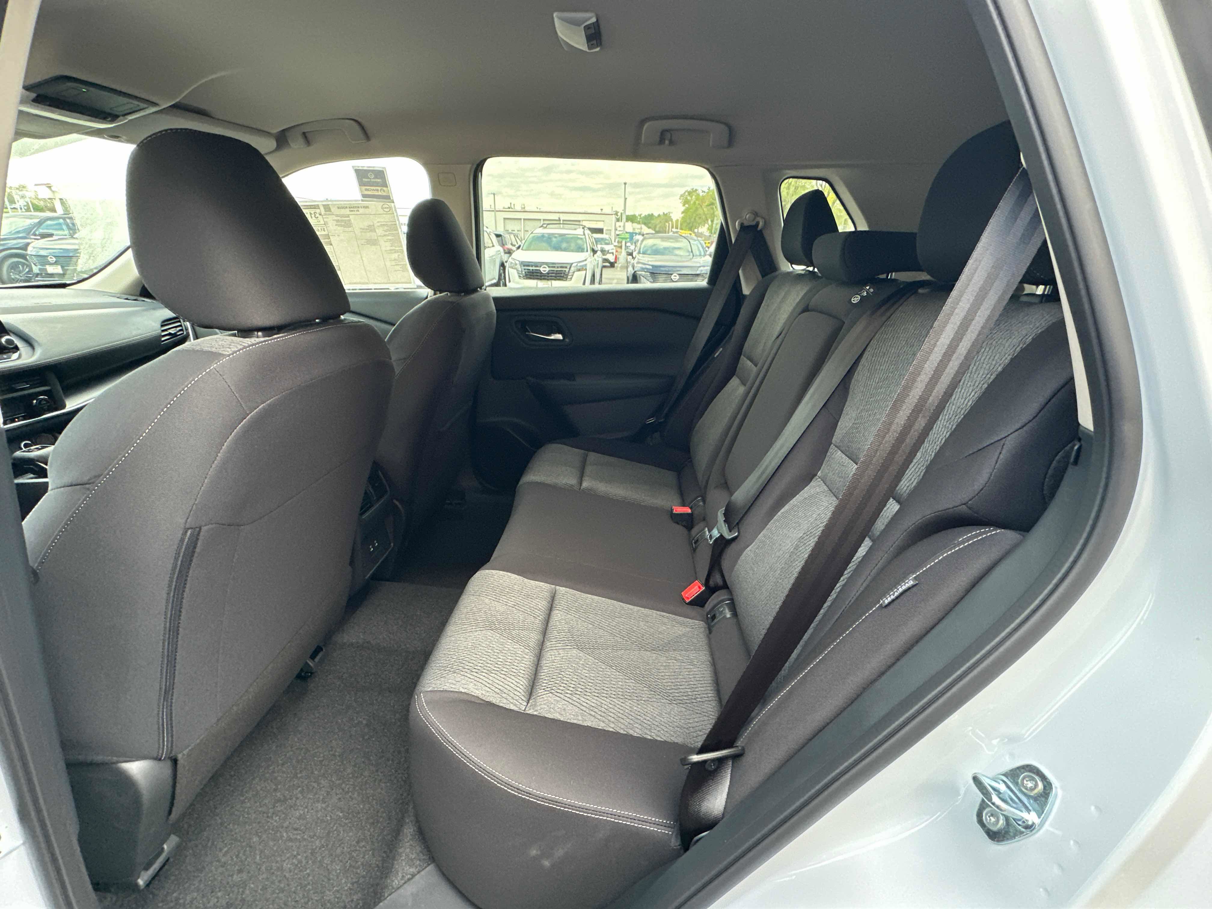 New 2026 Nissan Rogue SV AWD/4WD image 25