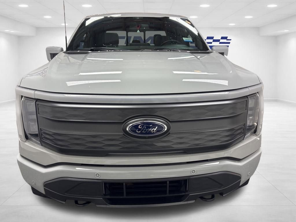 Used 2023 Ford F150 Lightning Lariat w/ Equipment Group 511A High video 2