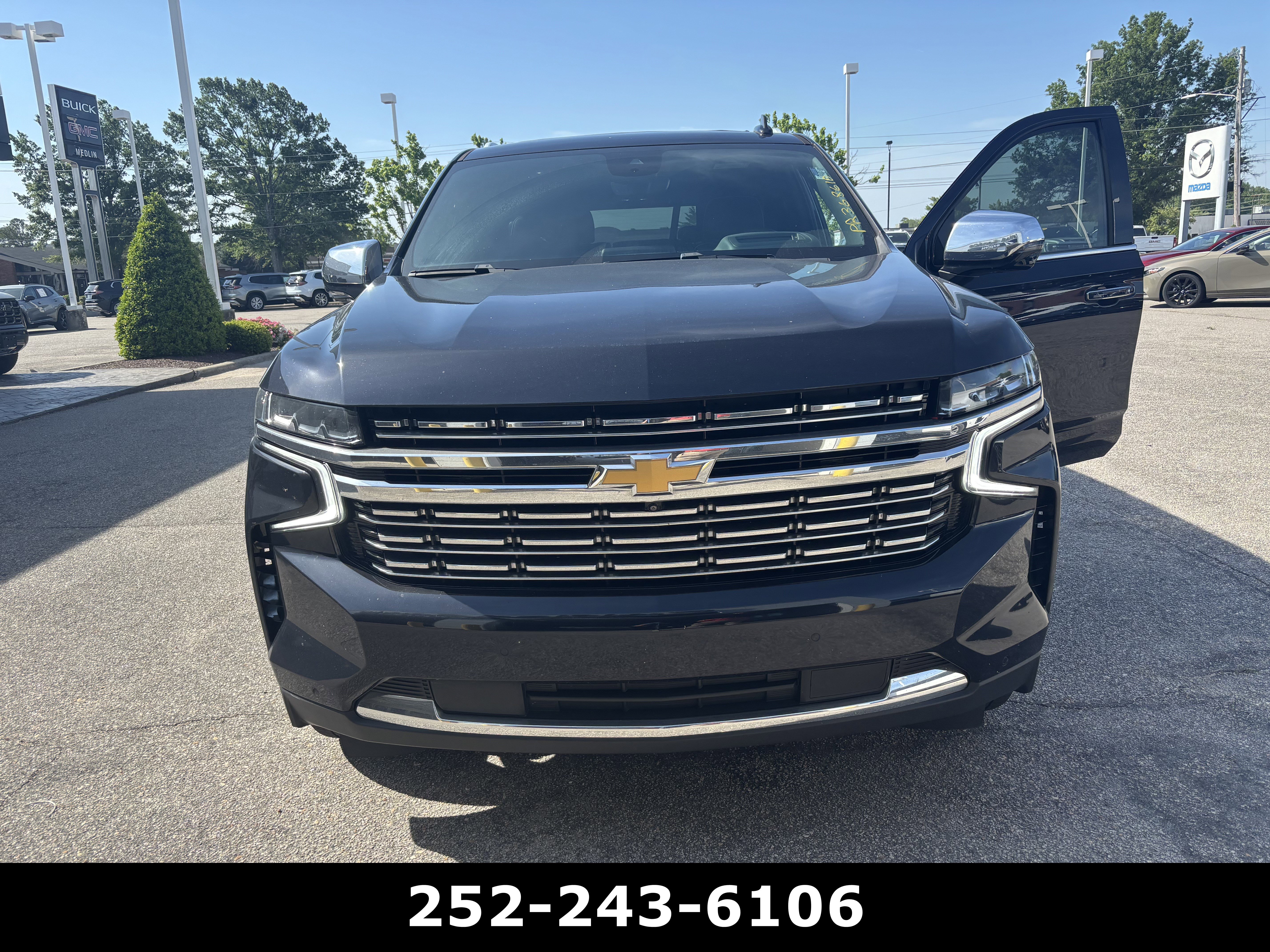 Used 2023 Chevrolet Tahoe Premier w/ Premium Package 2 RWD image 2