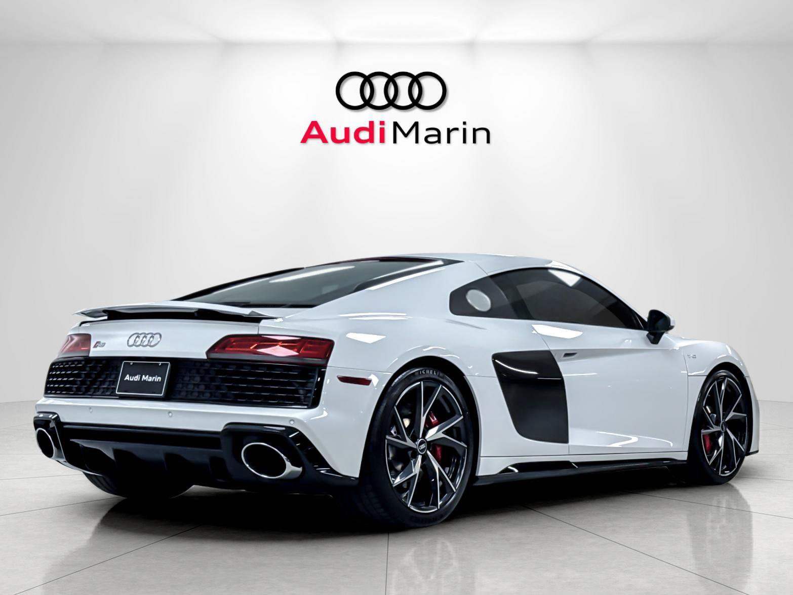 Used 2021 Audi R8 V10 RWD image 5