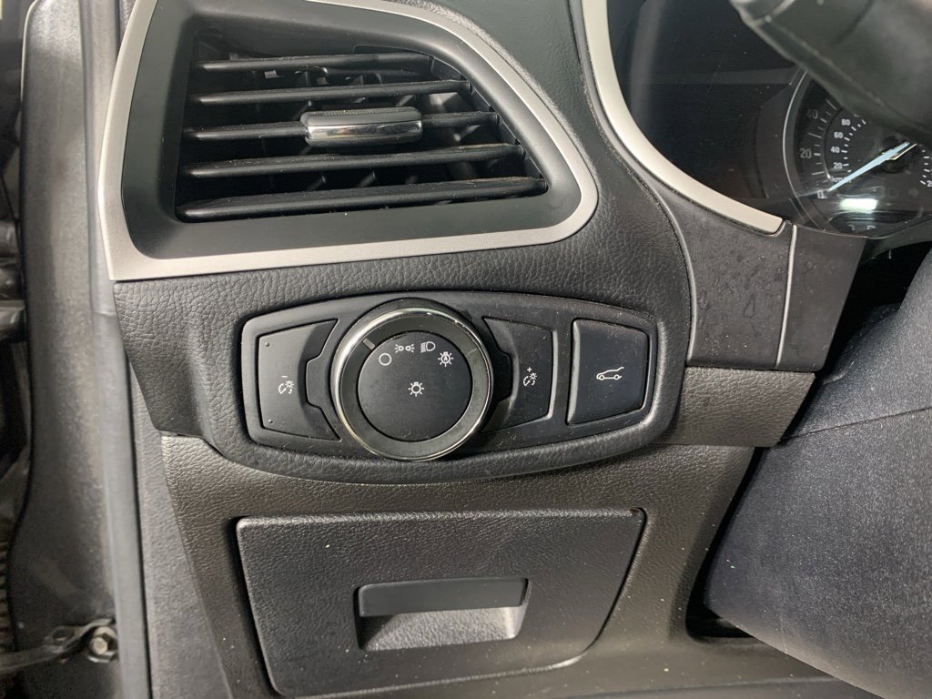 Used 2017 Ford Edge SEL w/ Equipment Group 201A image 17