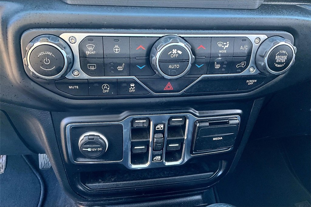 Used 2020 Jeep Gladiator Overland w/ LED Lighting Group image 14