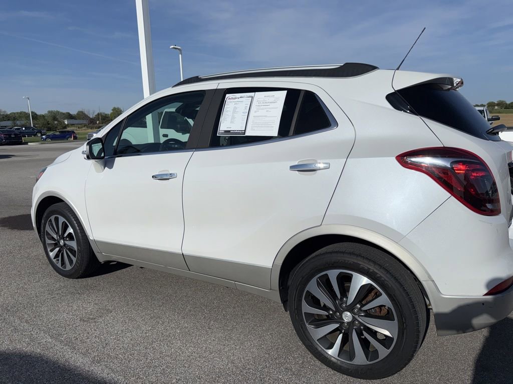 Used 2017 Buick Encore Preferred image 4