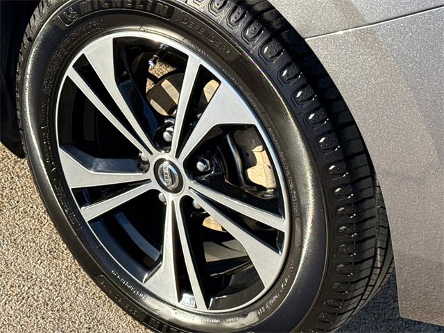 Certified 2022 Nissan Sentra SV w/ Trunk Package image 11