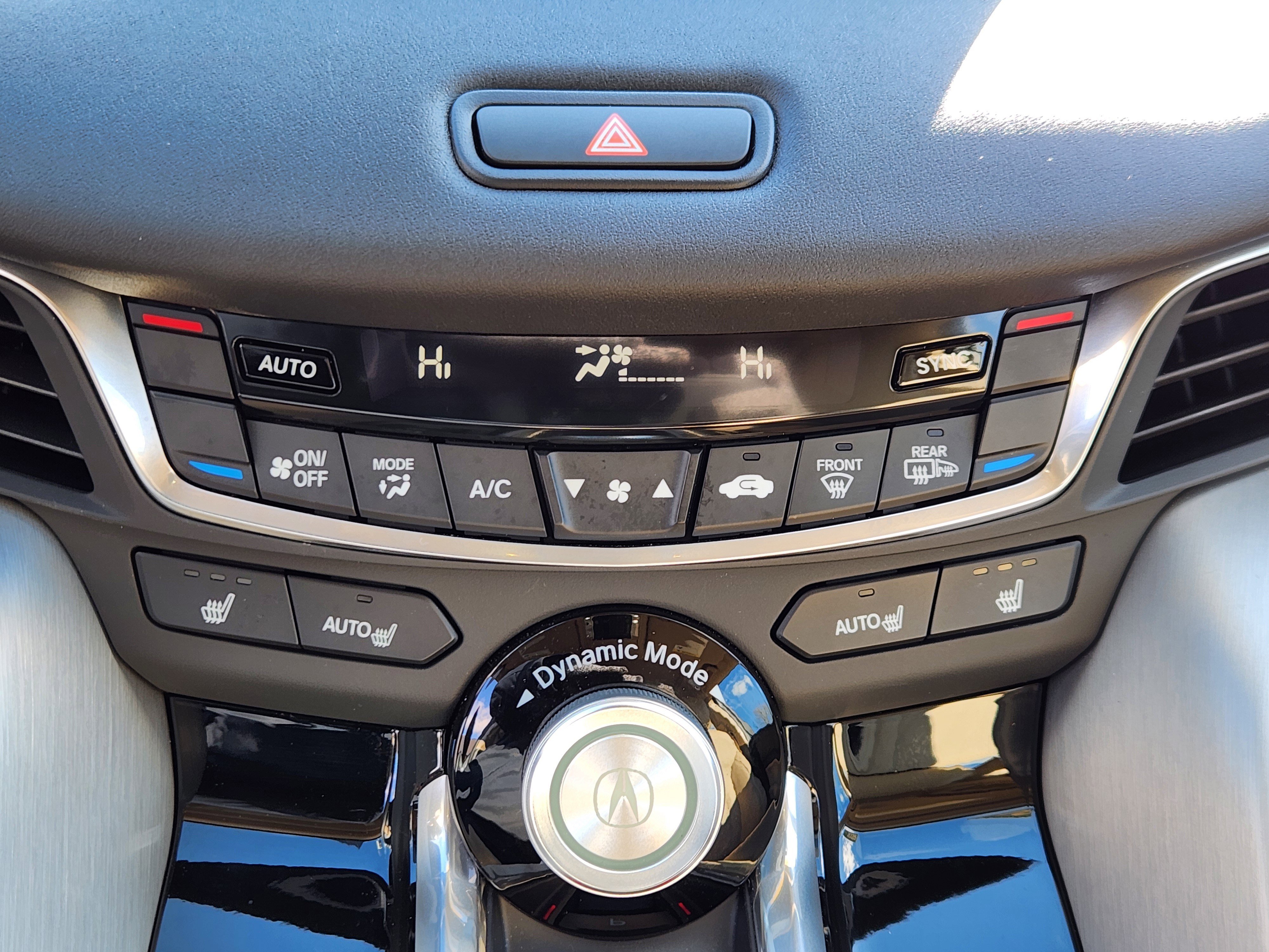 Certified 2025 Acura TLX w/ Technology Package image 22