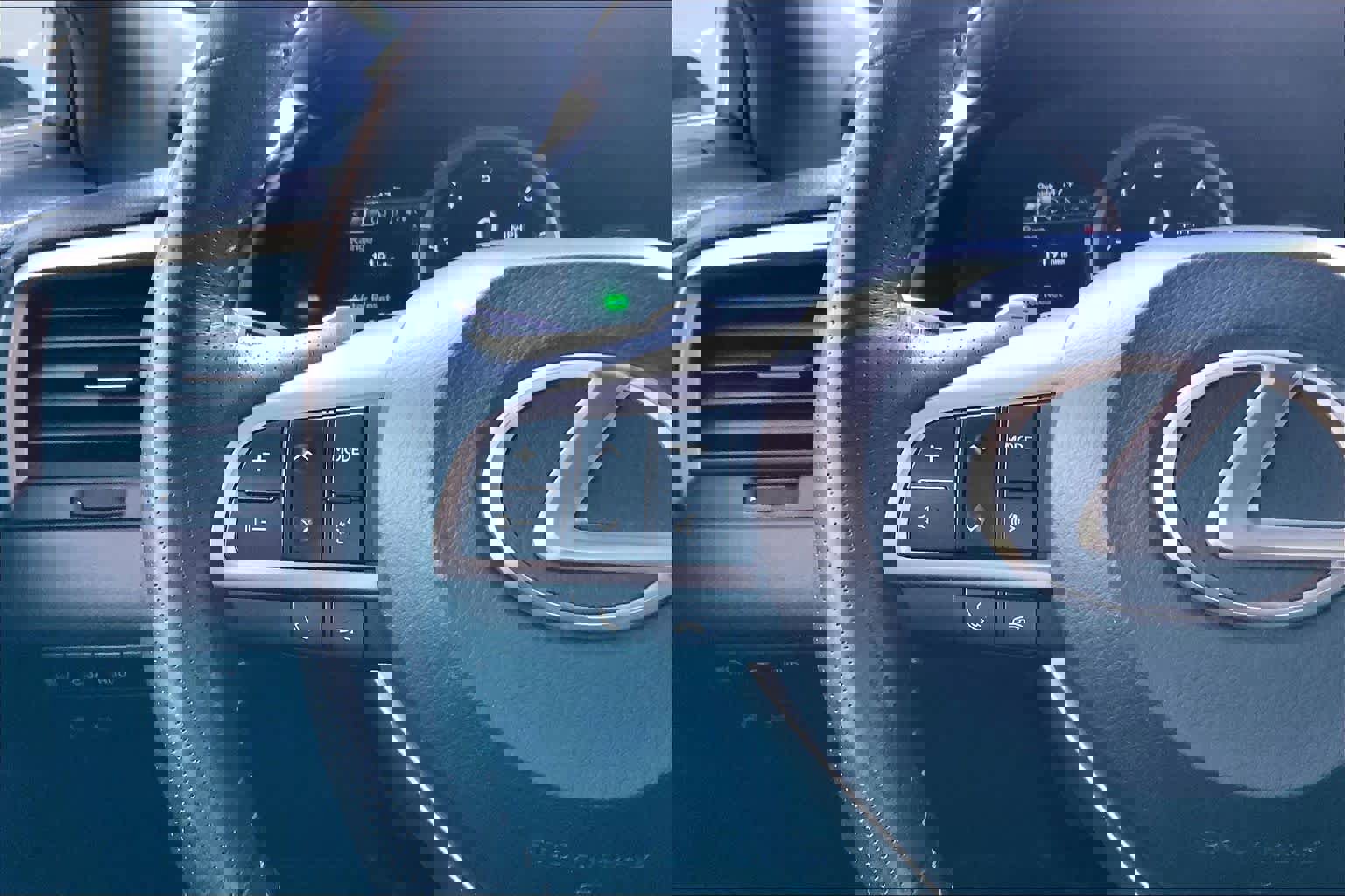 Used 2022 Lexus RX 350 F Sport w/ Accessory Package image 24