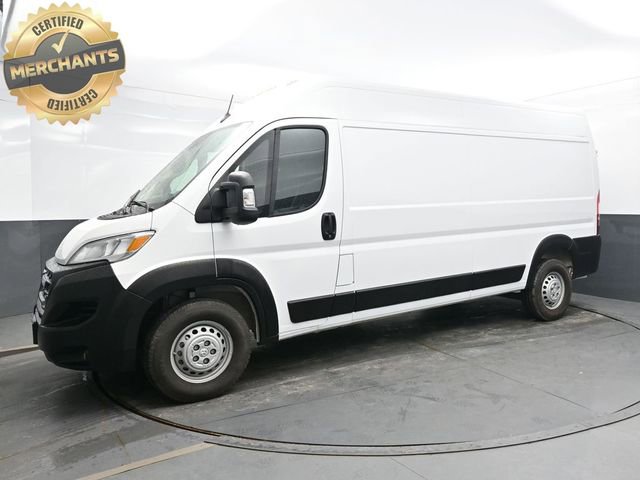 Used 2024 RAM ProMaster 2500 w/ Convenience Group FWD image 3