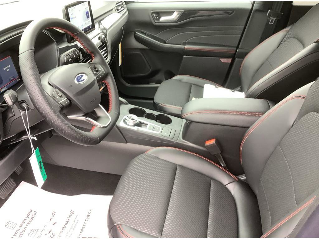 New 2025 Ford Escape ST-Line w/ Equipment Group 301A image 11