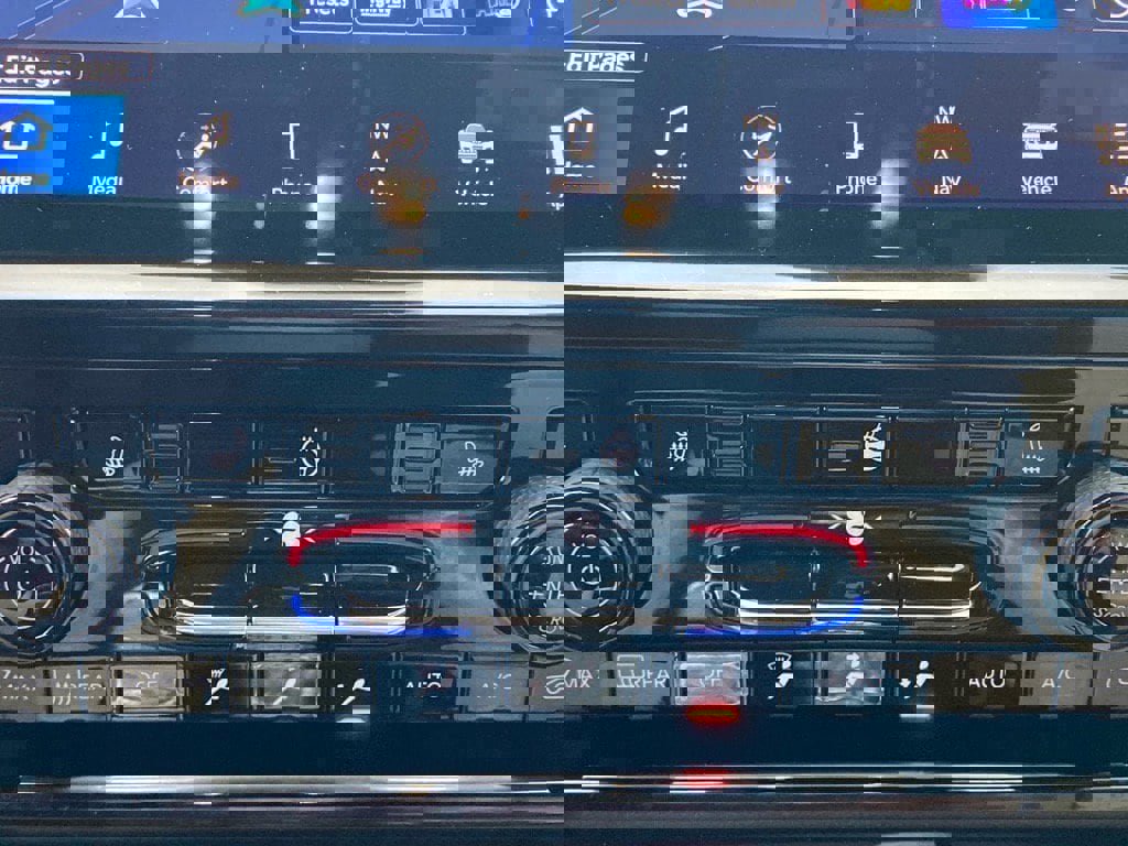 Used 2024 Jeep Grand Cherokee L Limited image 15