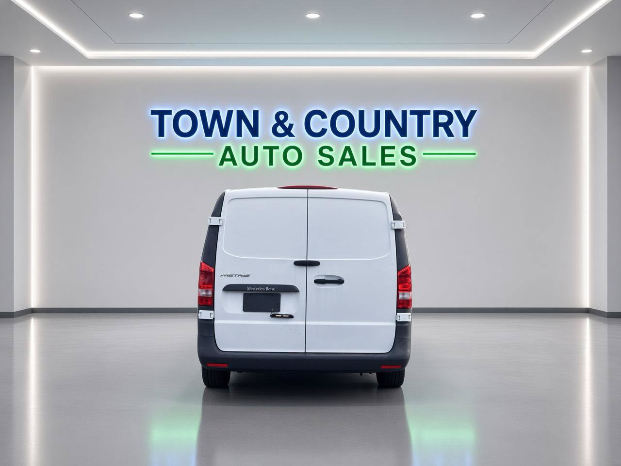 Used 2016 Mercedes-Benz Metris image 4