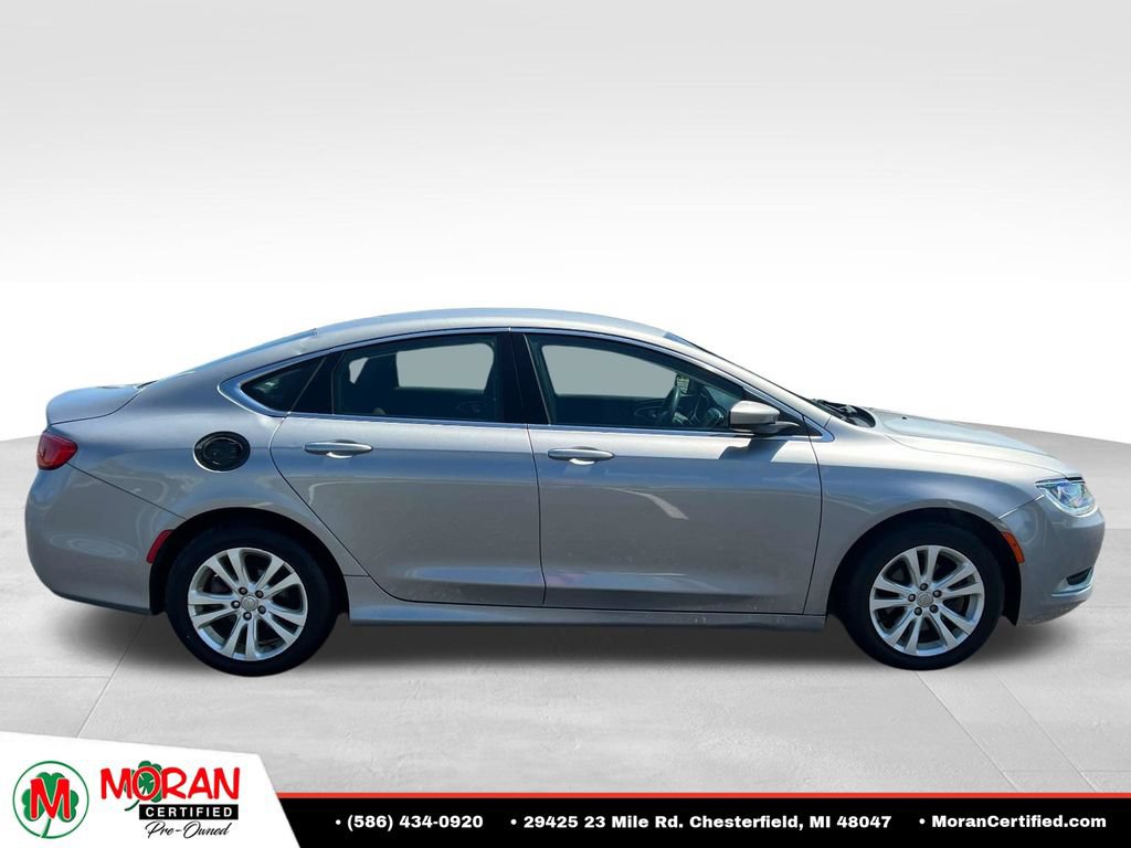 Used 2015 Chrysler 200 Limited FWD image 6
