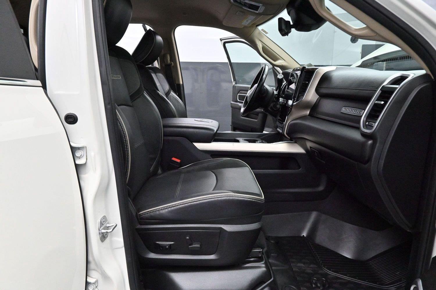 Used 2021 RAM 3500 Laramie w/ Safety Group B AWD/4WD image 32