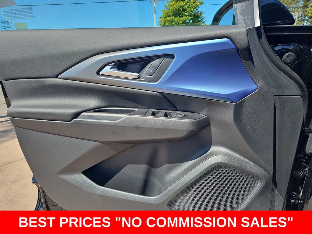 New 2026 Chevrolet Equinox EV LT FWD image 27