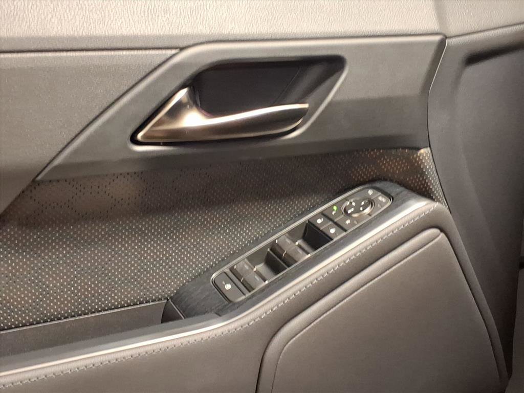 New 2025 Lexus GX 550 image 4
