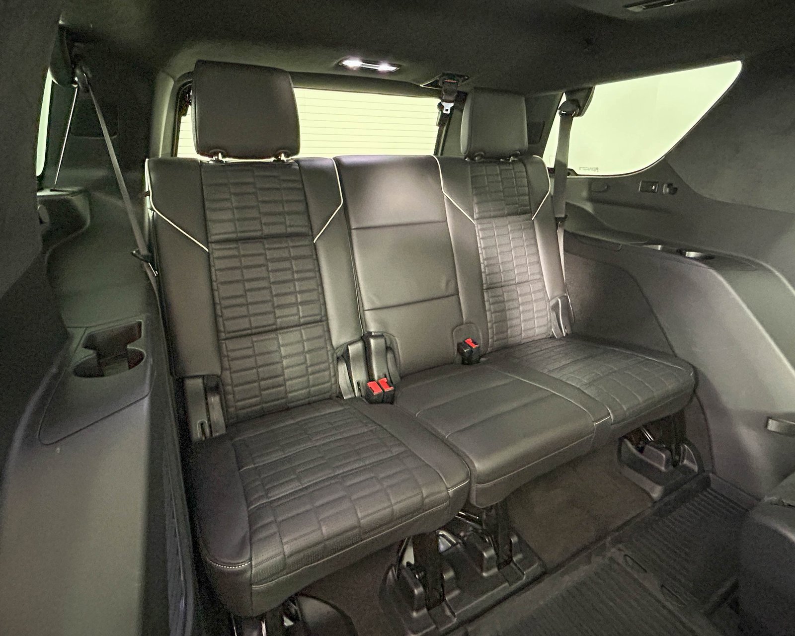 Used 2022 Cadillac Escalade Sport Platinum w/ LPO, Floor Liner Package image 19