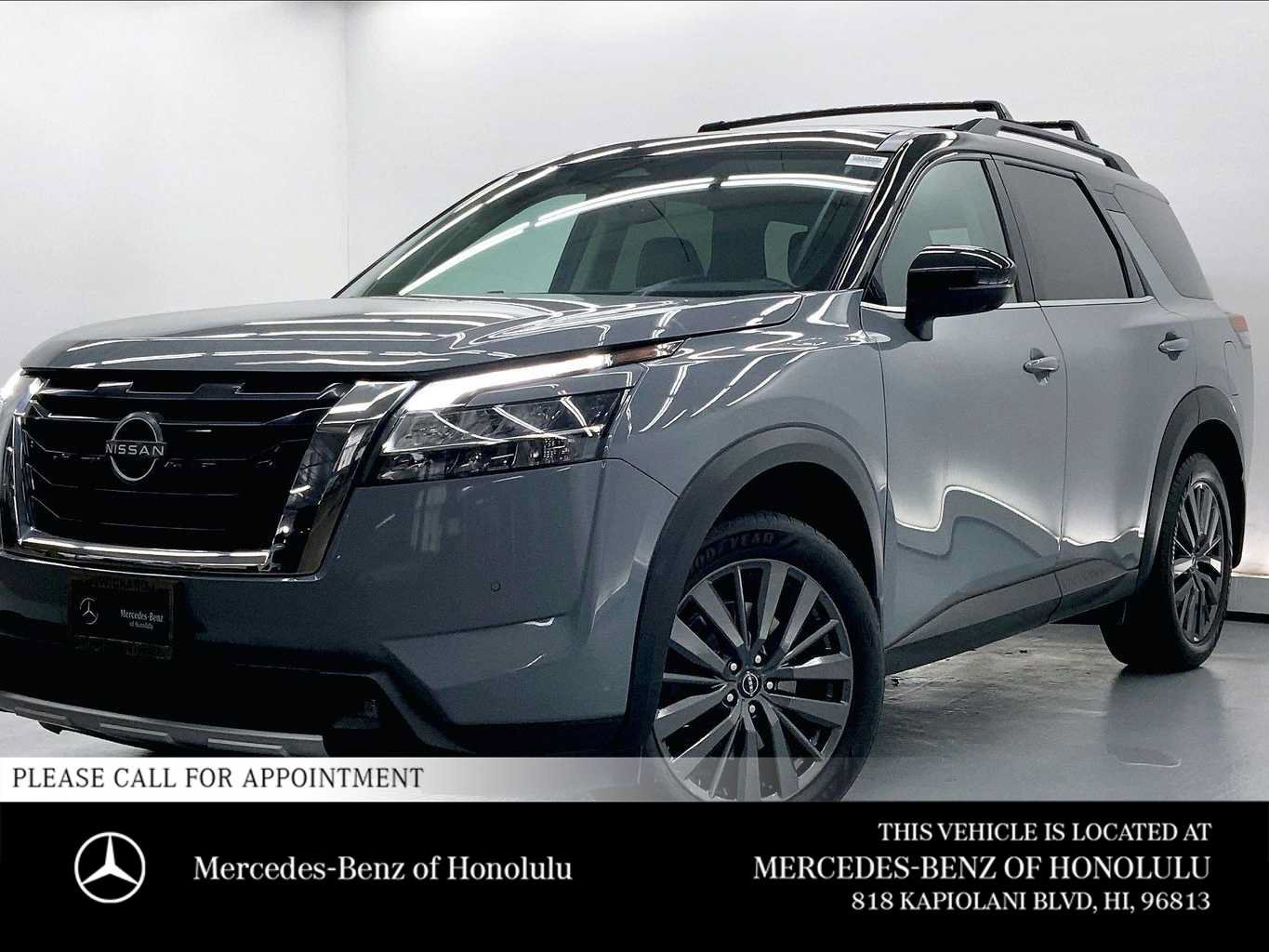 Used 2022 Nissan Pathfinder SL w/ SL Premium Package