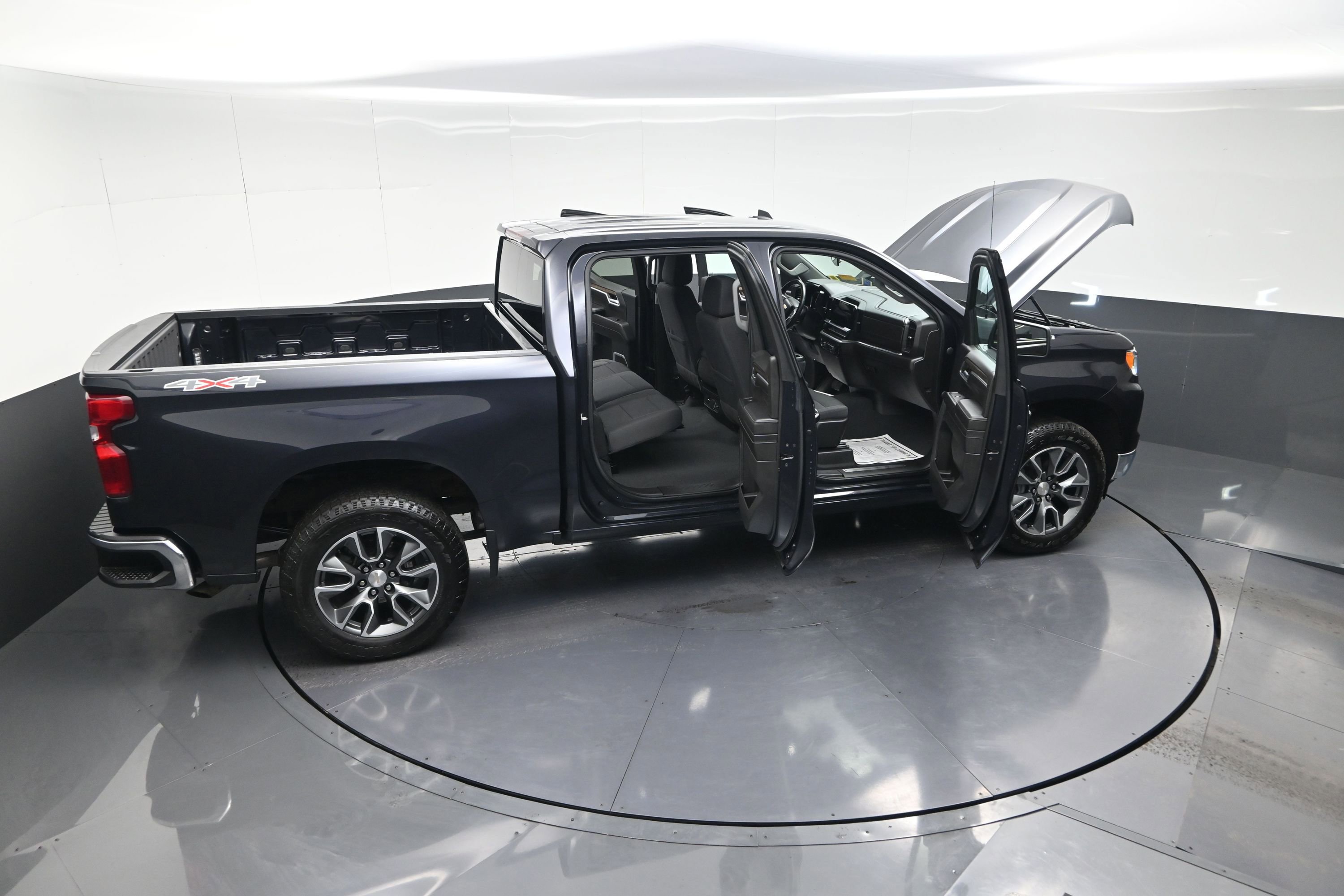 Used 2022 Chevrolet Silverado 1500 LT image 14