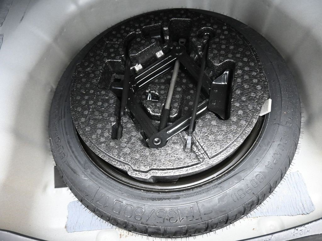 Used 2016 Hyundai Sonata Limited w/ Option Group 04 image 23