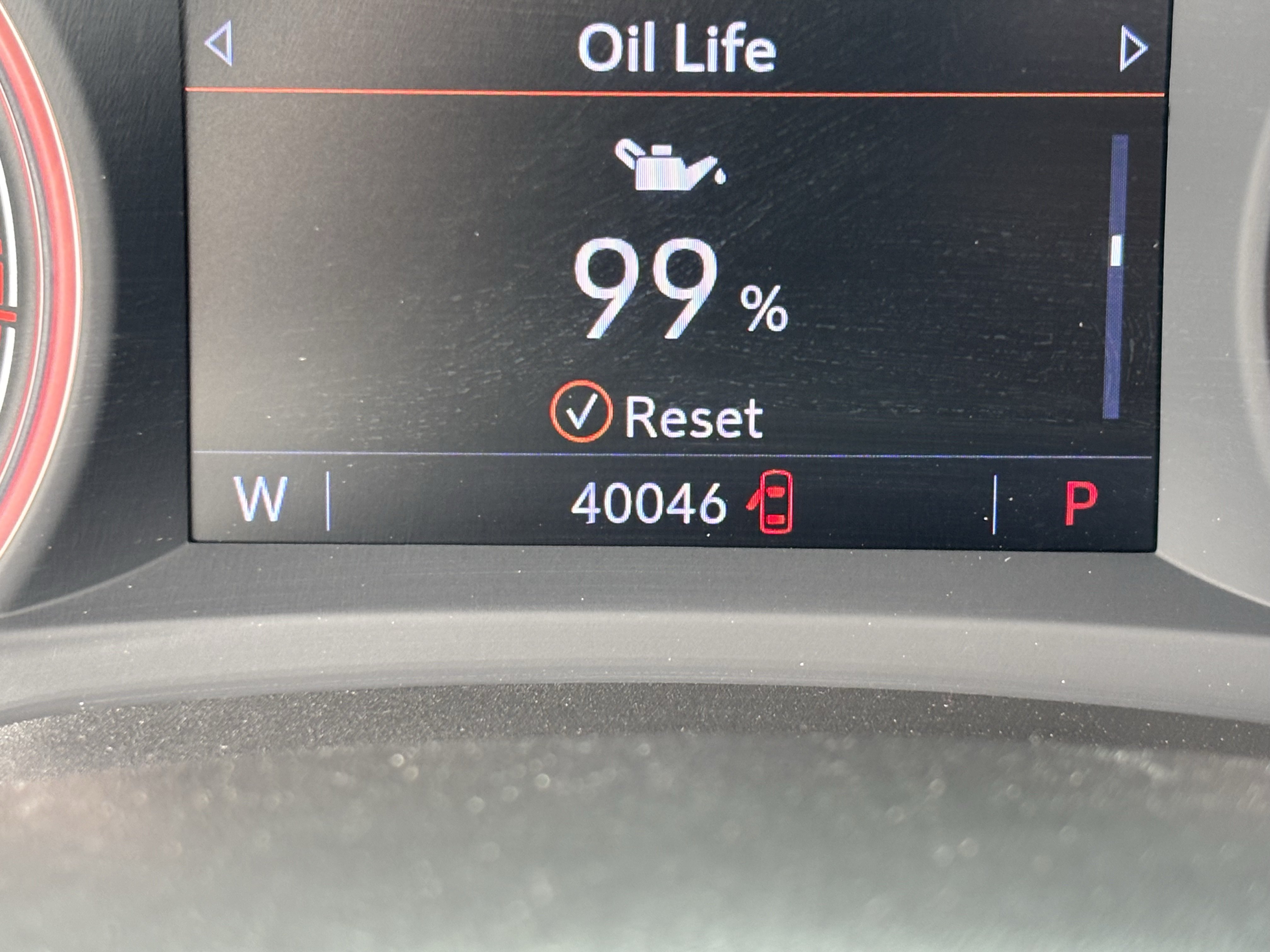 Used 2022 Chevrolet TrailBlazer RS w/ Technology Package FWD image 29