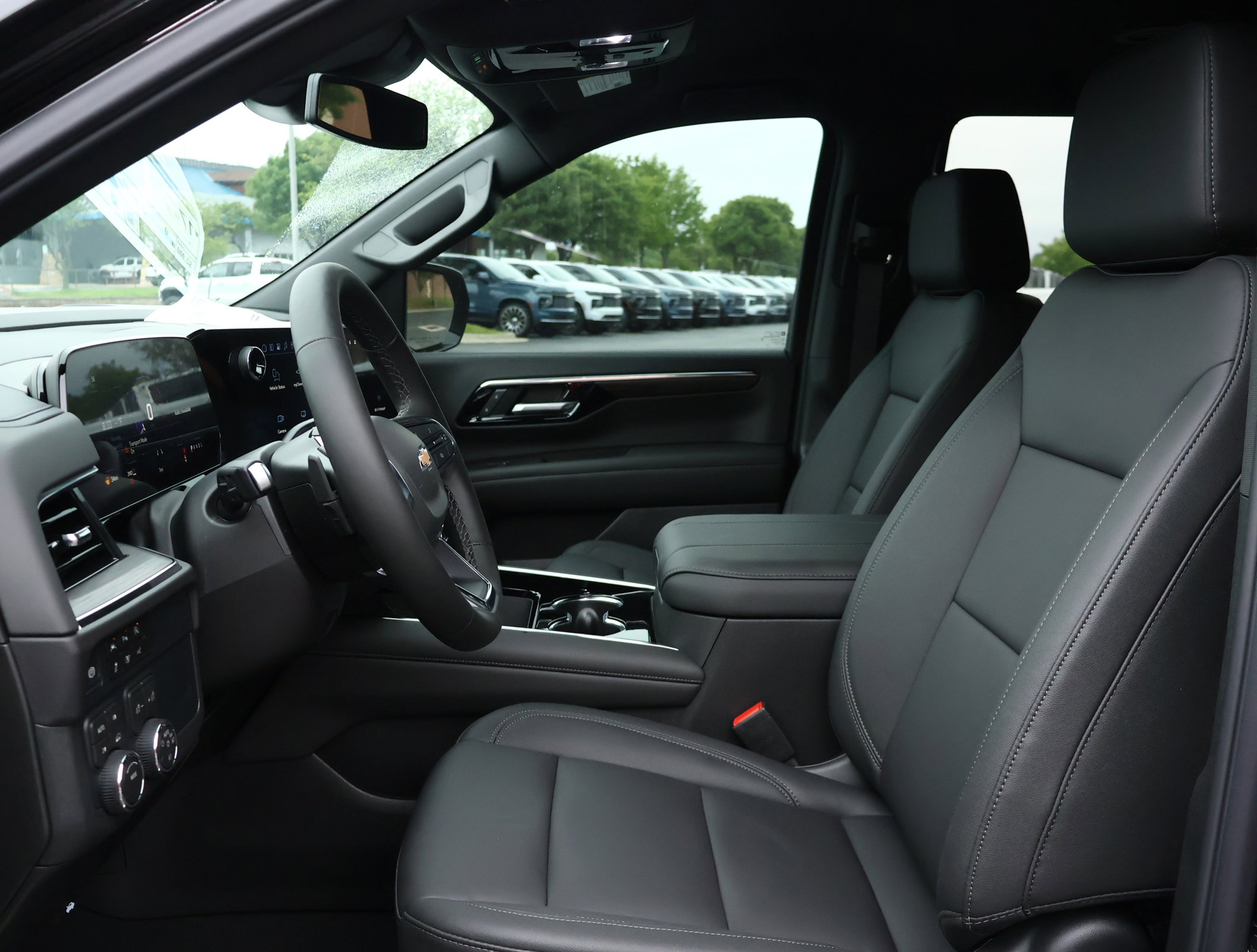 New 2026 Chevrolet Tahoe LT w/ Comfort Package AWD/4WD image 11