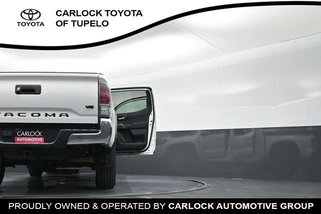 Used 2023 Toyota Tacoma TRD Off-Road AWD/4WD image 46