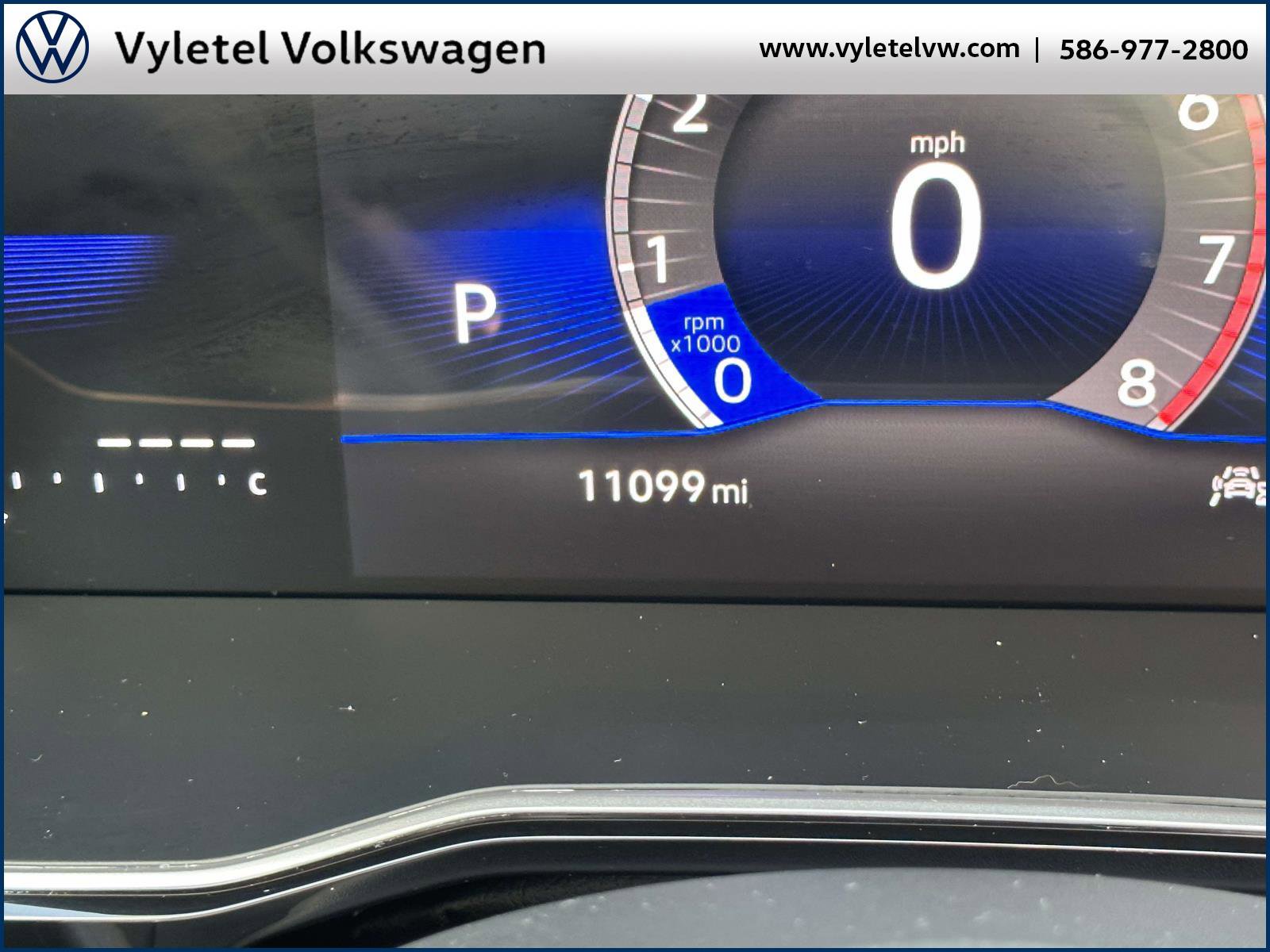 Certified 2024 Volkswagen Jetta SE w/ Panoramic Sunroof Package image 22