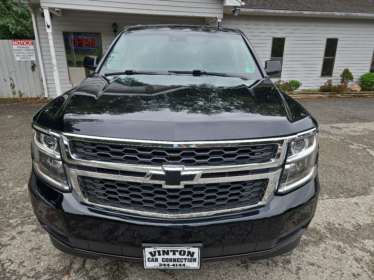 Used 2019 Chevrolet Suburban LT image 8