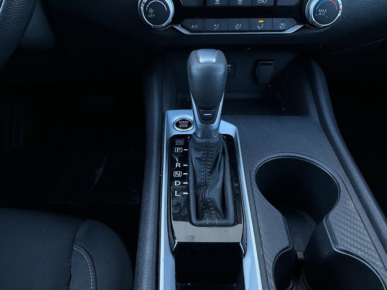 Used 2025 Nissan Altima 2.5 SV image 23