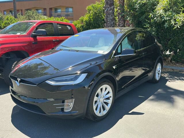 Used 2019 Tesla Model X 75D AWD/4WD image 2
