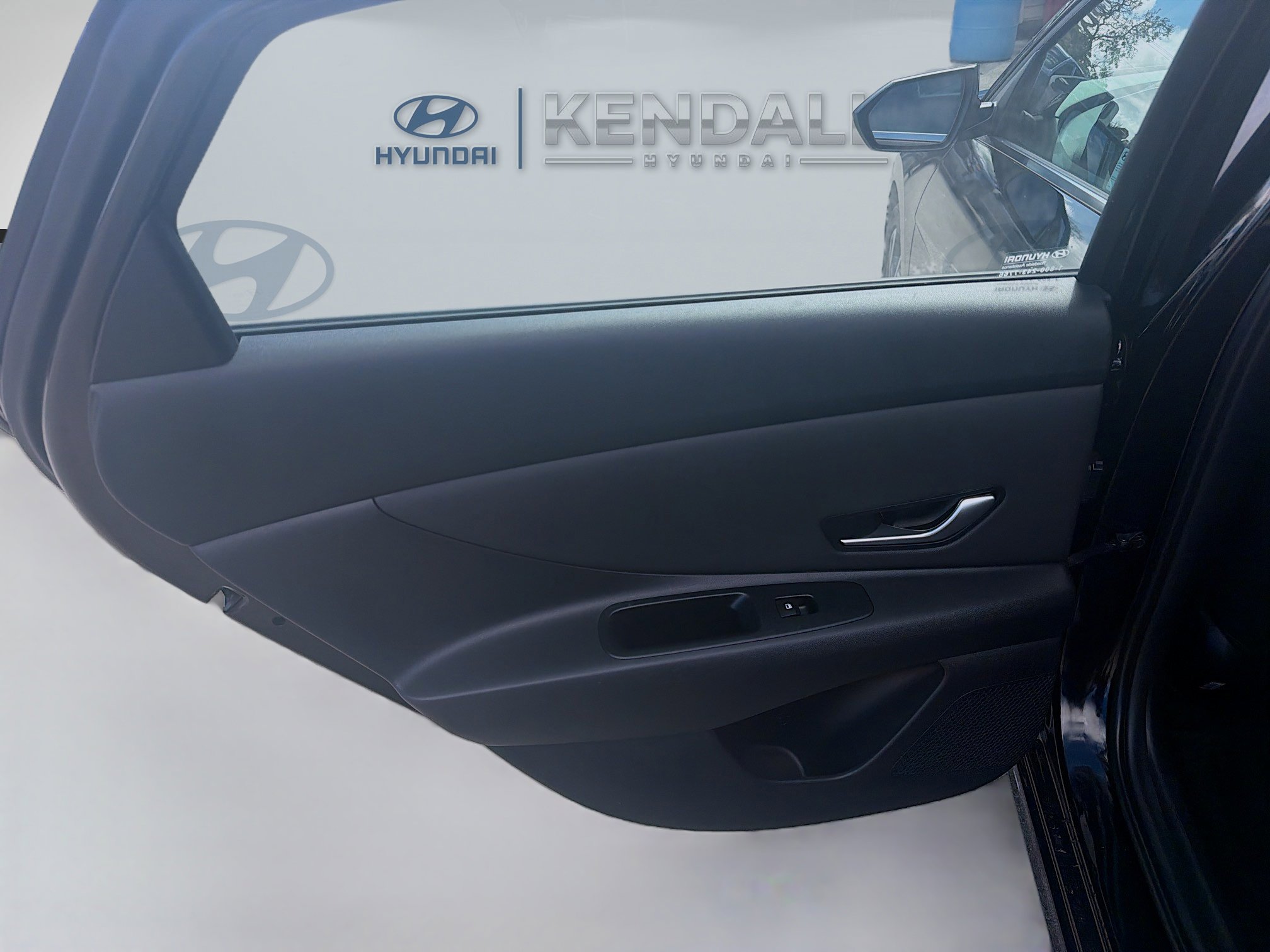 Used 2025 Hyundai Elantra SEL image 22