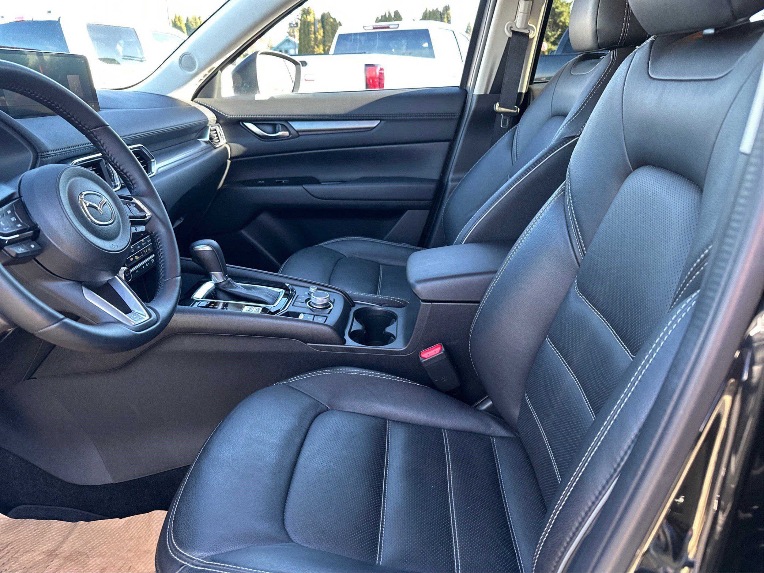 Used 2025 MAZDA CX-5 AWD 2.5 S w/ Preferred Package image 9