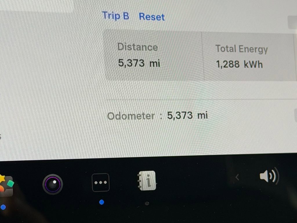 Used 2025 Tesla Model 3 Long Range RWD image 14