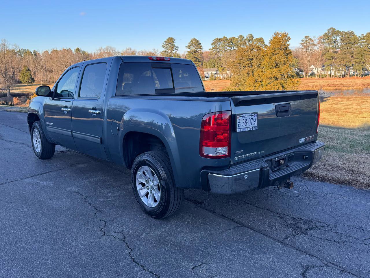 Used 2012 GMC Sierra 1500 SLT w/ SLT Convenience Package image 8