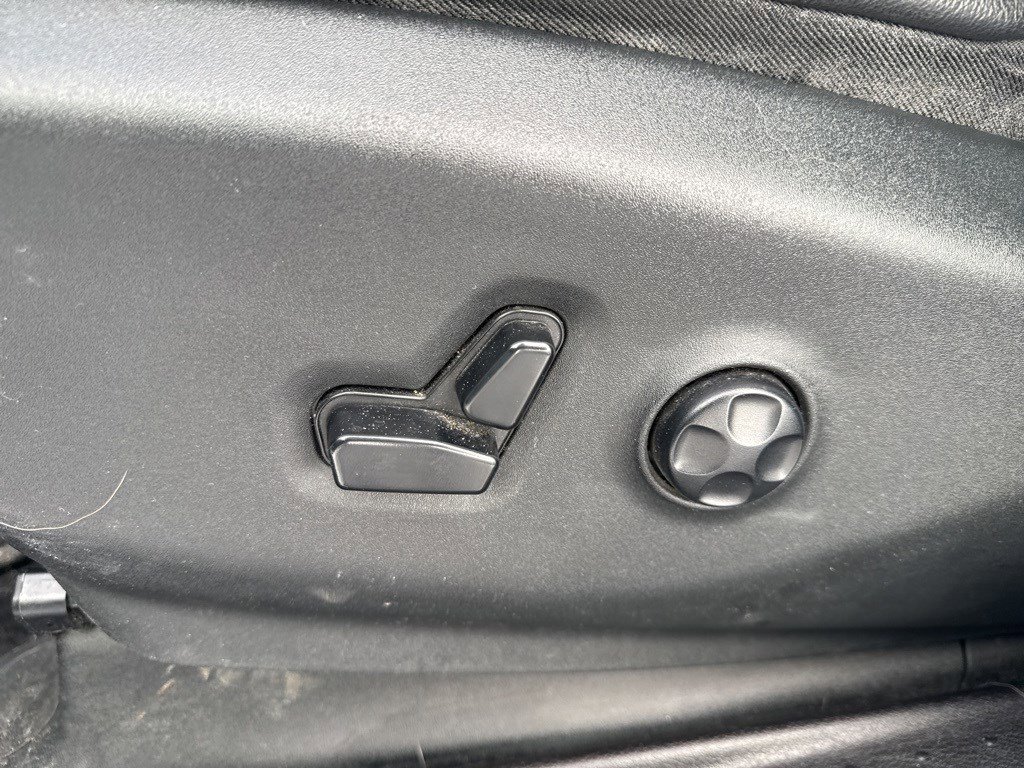 Used 2019 Chrysler Pacifica Touring-L Plus w/ Advanced Safetytec Group image 7